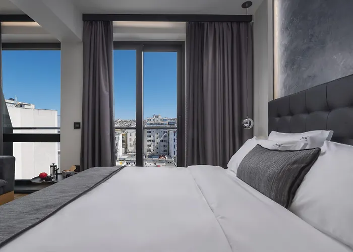 No 15 Ermou Hotel