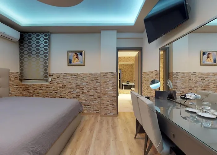 Luxury Living Apartments And Spa
