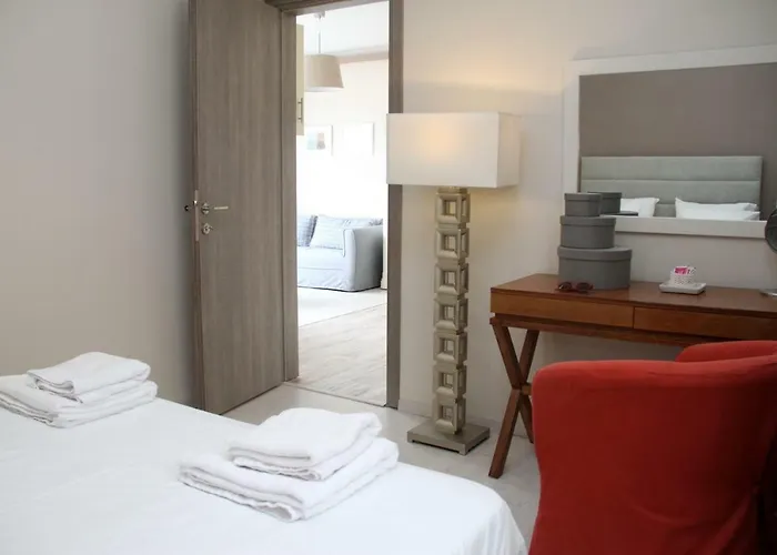Waterfront Luxury Sea View Apartment